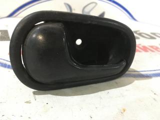 Запчасть ручка двери внутренняя левая Mazda Demio 1997