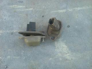 Запчасть подсветка номера Mazda Demio