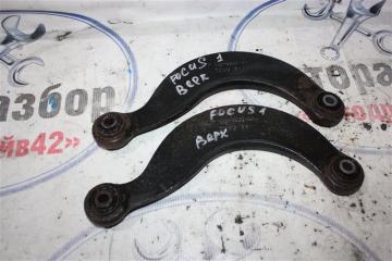 Фото запчасти рычаг поперечный задний Ford Focus 2003 Б/У запчасть Запчасть рычаг поперечный задний Ford Focus 2003