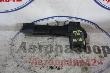 Запчасть накладка радиатора кондиционера Mazda Demio 2001
