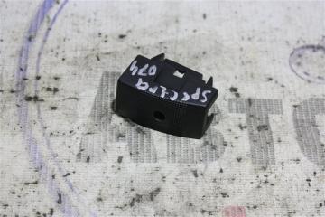 Фото запчасти заглушка кнопок Kia Spectra 2007 Б/У запчасть Запчасть заглушка кнопок Kia Spectra 2007