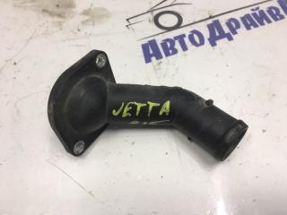 Запчасть фланец системы охлаждения Volkswagen Jetta 2007