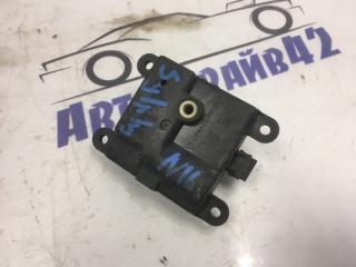 Фото запчасти сервопривод заслонки печки Nissan Sylphy Б/У запчасть Запчасть сервопривод заслонки печки Nissan Sylphy