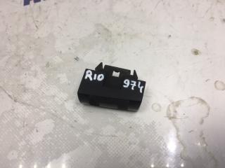 Фото запчасти заглушка кнопок Kia Rio 2002 Б/У запчасть Запчасть заглушка кнопок Kia Rio 2002