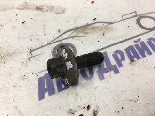 Фото запчасти болт шкива коленвала Nissan X-Trail 2007-2015 Б/У запчасть Запчасть болт шкива коленвала Nissan X-Trail 2007-2015