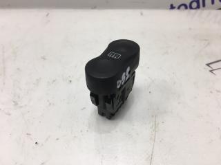 Запчасть кнопка обогрева заднего стекла Renault Logan 2010