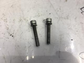 Запчасть болты шестерни распредвала SsangYong Actyon Sports 2010