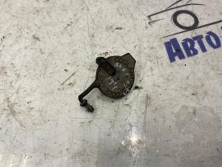 Запчасть крышка расширительного бачка toyota Avensis 1998