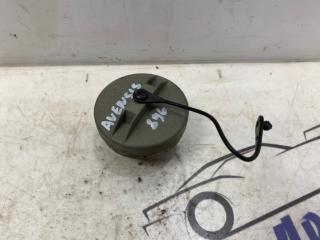 Запчасть крышка топливного бака Toyota Avensis 1999