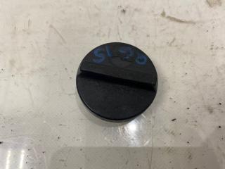 Фото запчасти маслозаливная крышка Chevrolet Cruze 2012 контрактная запчасть Запчасть маслозаливная крышка Chevrolet Cruze 2012