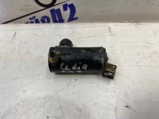 Запчасть насос омывателя Mitsubishi Lancer Cedia 2001