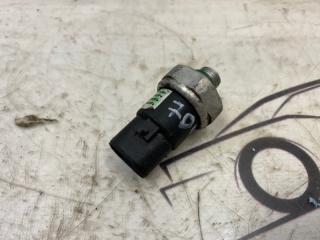 Запчасть датчик давления фреона Geely Emgrand EC7 2012