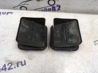 Запчасть решетка вентиляционная задняя Fiat Albea 2007