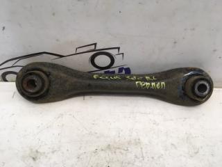 Фото запчасти рычаг поперечный нижний задний Ford Focus 2006 Б/У запчасть Запчасть рычаг поперечный нижний задний Ford Focus 2006