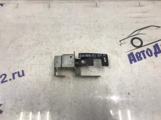 Запчасть ручка открывания багажника Honda Domani 2000