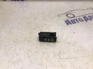 Запчасть реле отопителя Honda Logo 2000