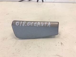 Фото запчасти накладка торпедо Skoda Octavia 2013 Б/У запчасть Запчасть накладка торпедо Skoda Octavia 2013