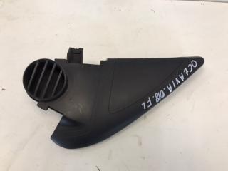 Фото запчасти уголок двери внутренний передний левый Skoda Octavia 2013 Б/У запчасть Запчасть уголок двери внутренний передний левый Skoda Octavia 2013