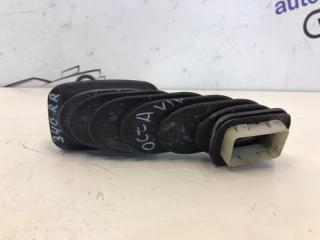 Запчасть защитный кожух задний правый Skoda Octavia 2008