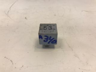 Запчасть реле Skoda Octavia 2008