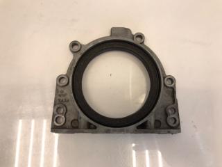 Фото запчасти крышка сальника коленвала Skoda Octavia 2013 Б/У запчасть Запчасть крышка сальника коленвала Skoda Octavia 2013