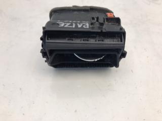 Запчасть дефлектор отопителя левый Toyota Raize 2020