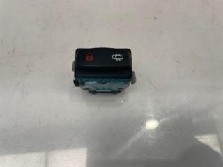 Запчасть кнопка центрального замка Nissan Terrano 2015