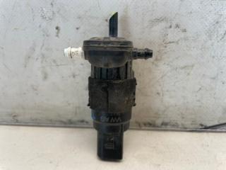 Запчасть насос омывателя Volkswagen Touareg 2019