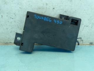 Запчасть блок предохранителей Volkswagen Touareg 2019