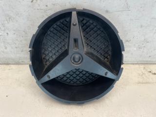 Запчасть кронштейн эмблемы передний Mercedes-Benz GLE 2017