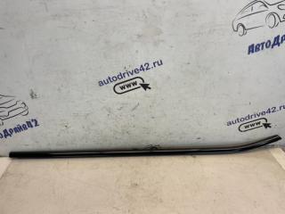 Запчасть уплотнитель стекла внешний передний левый BMW X5 2014