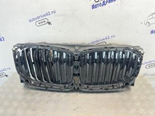 Запчасть решетка радиатора BMW X5 2018