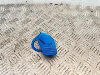 Фото запчасти крышка бачка омывателя Skoda Octavia 2010 Б/У запчасть Запчасть крышка бачка омывателя Skoda Octavia 2010