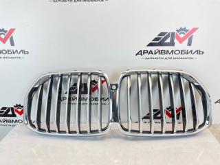 Запчасть решетка радиатора BMW X5 2018