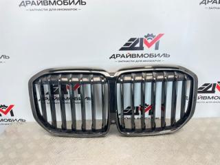 Запчасть решетка радиатора BMW X7 2020