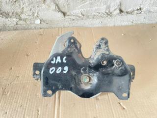 Запчасть замок кабины правый Jac N120 2024