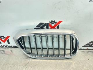 Запчасть решетка радиатора правая BMW 5-Series 2019