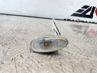 Запчасть повторитель поворота левый Mitsubishi Outlander 2004