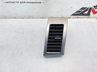 Запчасть дефлектор отопителя передний правый Peugeot 4007 2008
