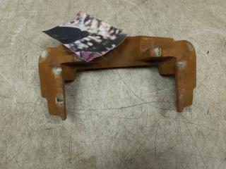 Скоба суппорта переднего