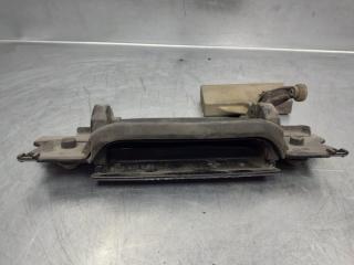 Ручка двери задней наружная левая BMW E34 Ручка двери задней наружная левая BMW E34