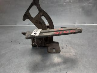 Крючок капота замок AUDI 100 [C4] 1991-1994