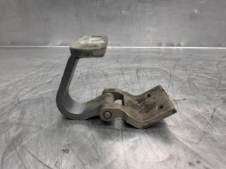 Петля двери багажника Volkswagen Passat [B3] 1988-1993;Passat [B4] 1994-1996