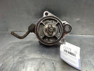 Насос вакуумный Yaris Verso 1999-2005 v13 1.4 disel Насос вакуумный Yaris Verso 1999-2005 v13 1.4 disel