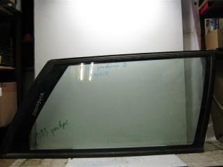 Стекло кузовное глухое правое Volkswagen Passat [B3] 1988-1993 V299A11