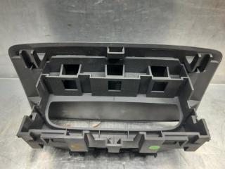 Накладка декоративная Laguna II 2001-2008 2005 v30 хетчбэк F4R714 Накладка декоративная Laguna II 2001-2008 2005 v30 хетчбэк F4R714