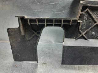 Пыльник (кузов наружные) Laguna II 2001-2008 2005 v30 хетчбэк F4R714