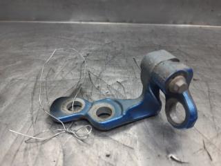 Петля двери передней правой нижняя Ford Focus II 2008-2011 2008 v28