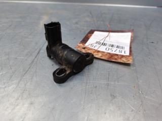 Датчик положения коленвала Ford Focus II 2008-2011 2008 v28