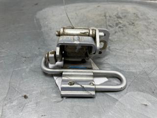 Петля двери задней правой нижняя Volkswagen Passat [B5] 1996-2000 1997 v43